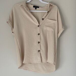 Fred David Beige Short-Sleeve Button-Up Blouse